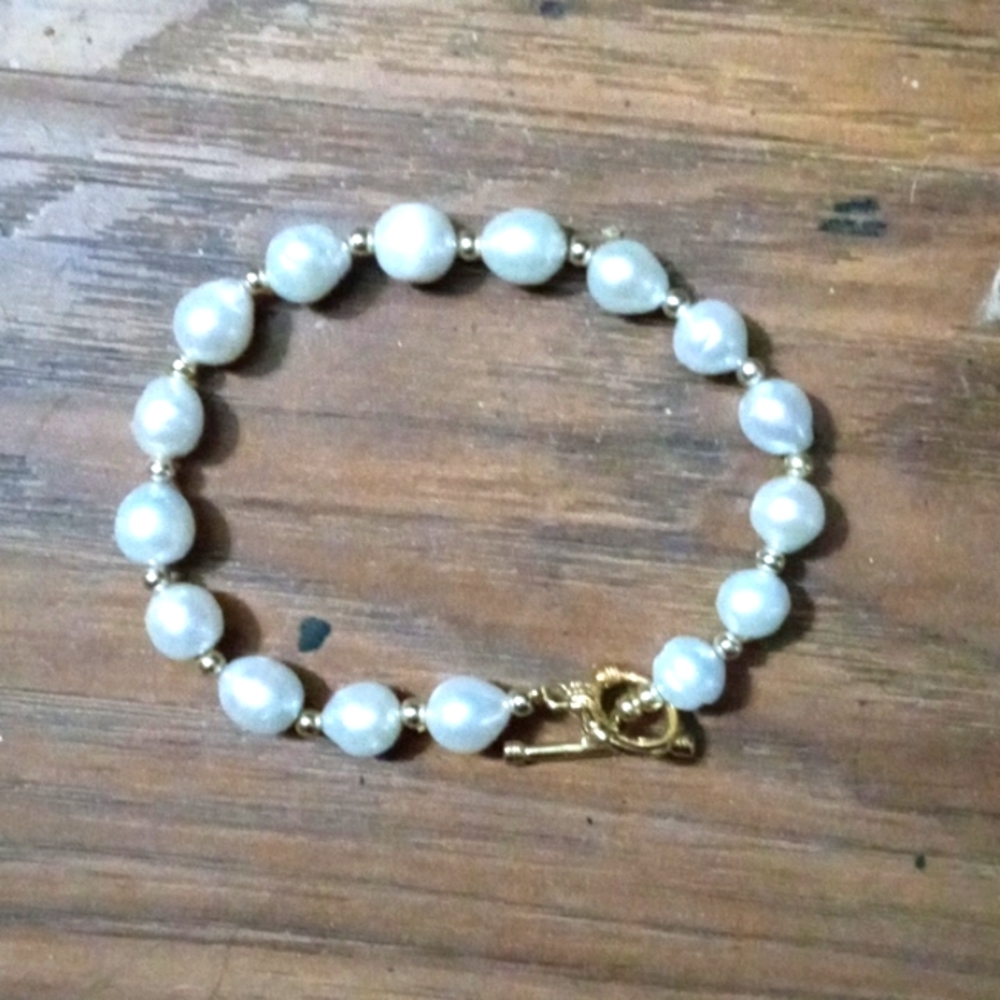 Bracelet